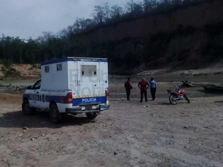 Multaron a dos pescadores por violar la veda en el rio Bermejo