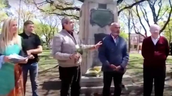 Gómez Centurión cuestionó a un intendente por un homenaje a Madres de Plaza de Mayo