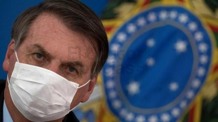Jair Bolsonaro dio positivo por tercera vez