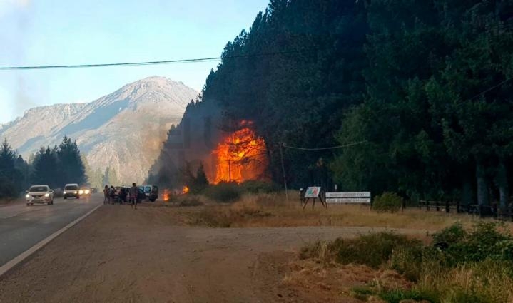 Los investigadores encontraron dos puntos de origen de los incendios en Chubut y Río Negro
